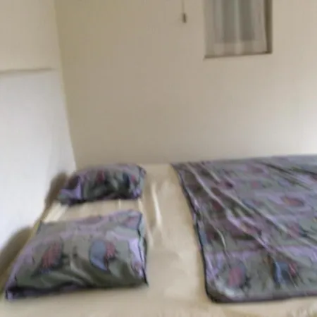 Апартаменты Mayflower Flat